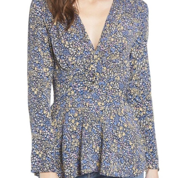 Leith Nordstrom floral peplum hem top Size Medium - Picture 3 of 9